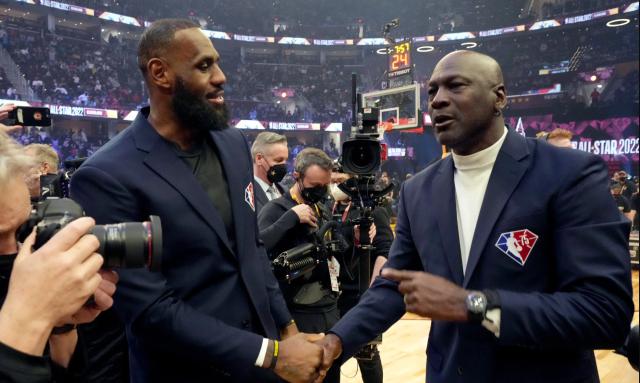 开云-詹皇罕见打开话匣子：想和乔丹亲近 选秀或有暗箱